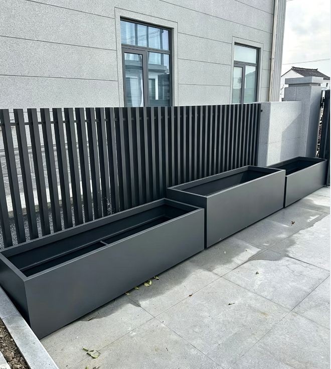 Fence Rail Planter Boxes manufacturers